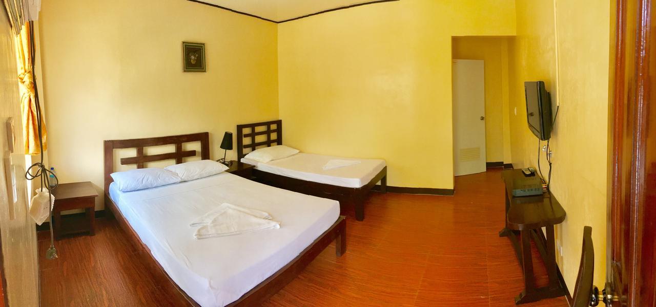 Bella Beach Resort Batangas Lian Esterno foto